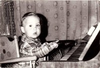 /album/ma%c5%82y%20jurek/pianino-jpg/